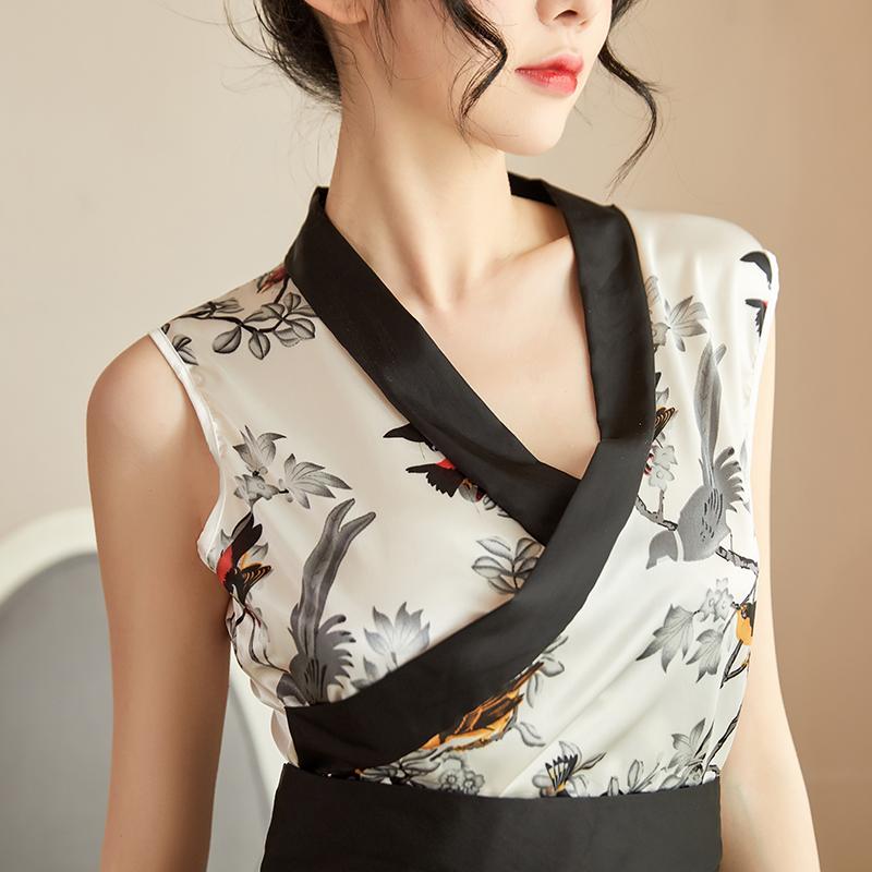 气质显瘦宽大腰封收紧腰身和服套装(粉/黑) - Shyqueen